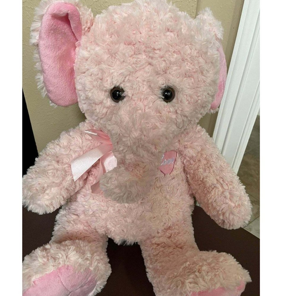 Happy Valentine’s cuddly Elephant has a heart